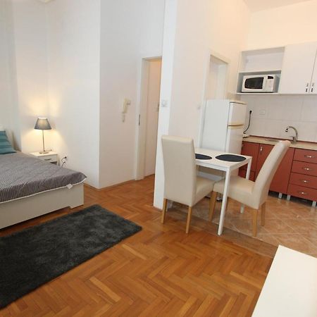 Apartment Bg Arena Belgrado Esterno foto