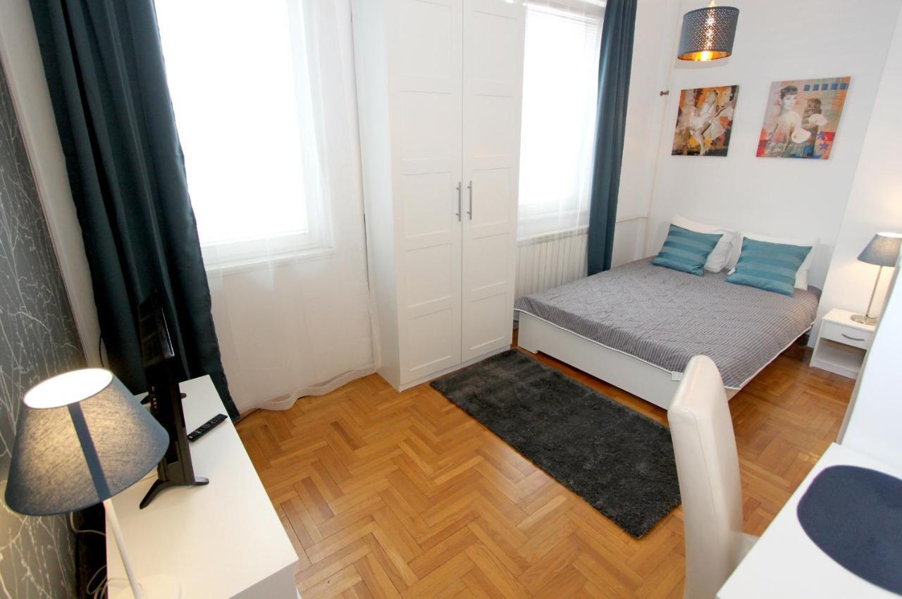 Apartment Bg Arena Belgrado Esterno foto