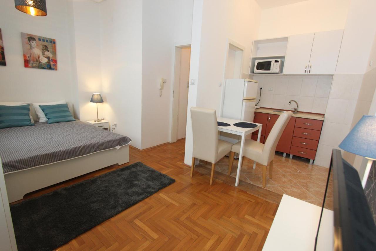 Apartment Bg Arena Belgrado Esterno foto